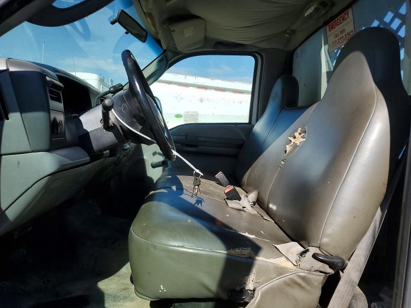 58256726 :رقم المزاد ، 1FDXF46S24EA36953 vin ، 2004 Ford F450 مزاد بيع