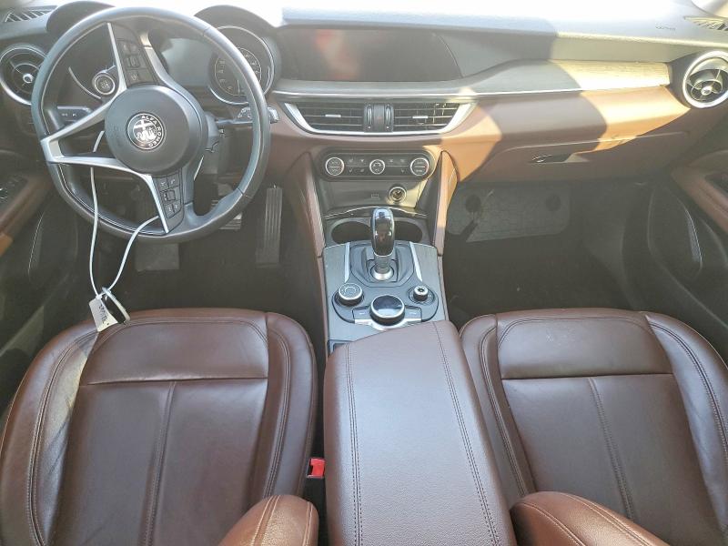 Продаж на аукціоні авто 2018 Alfa Romeo Stelvio, vin: ZASFAKBN2J7B99712, номер лоту: 60611566