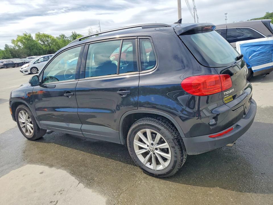 2017 Volkswagen Tiguan მანქანა იყიდება აუქციონზე, vin: WVGBV7AX2HK049940, აუქციონის ნომერი: 60856326