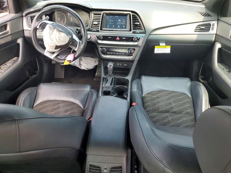 60386856 :رقم المزاد ، 5NPE34AF2JH727703 vin ، 2018 Hyundai Sonata مزاد بيع