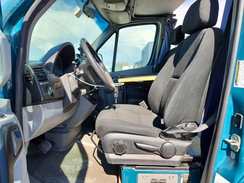 60081606 :رقم المزاد ، WD3FE7CD7HP549470 vin ، 2017 Mercedes-benz Sprinter مزاد بيع