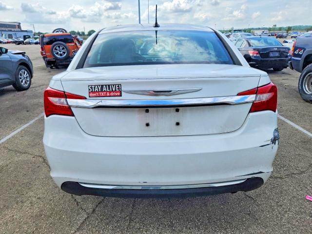 Продажа на аукционе авто 2013 Chrysler 200, vin: 1C3CCBBB4DN701412, номер лота: 60320606