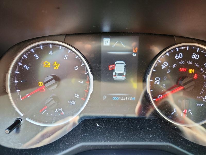 2022 Toyota Rav4 მანქანა იყიდება აუქციონზე, vin: 2T3H1RFV4NC176299, აუქციონის ნომერი: 59140966