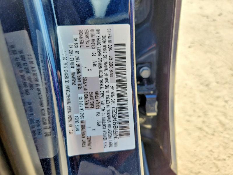 Продажа на аукционе авто 2025 Mazda 3, vin: 3MZBPABM9SM450253, номер лота: 59012606
