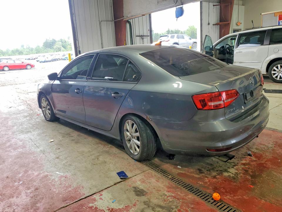 62034636 :رقم المزاد ، 3VWD17AJ1FM331350 vin ، 2015 Volkswagen Jetta مزاد بيع