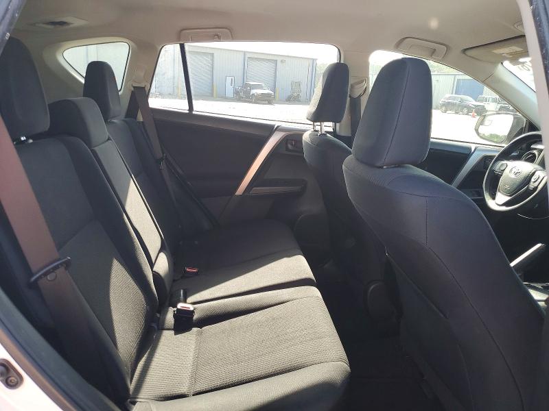 Продаж на аукціоні авто 2017 Toyota Rav4, vin: JTMZFREV7HJ117787, номер лоту: 61810276