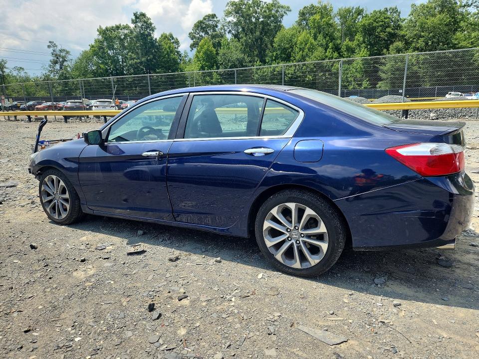 2015 Honda Accord მანქანა იყიდება აუქციონზე, vin: 1HGCR2F5XFA075844, აუქციონის ნომერი: 62205336