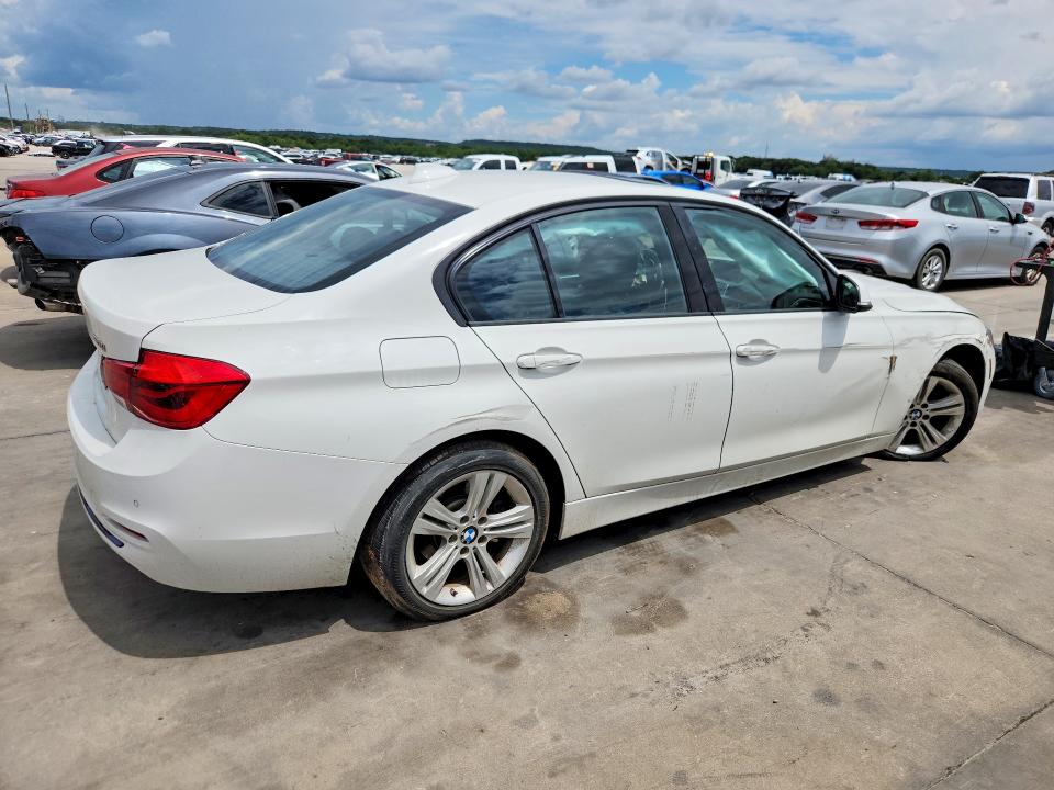 60889556 :رقم المزاد ، WBA8E9C5XGK643659 vin ، 2016 Bmw 328 مزاد بيع