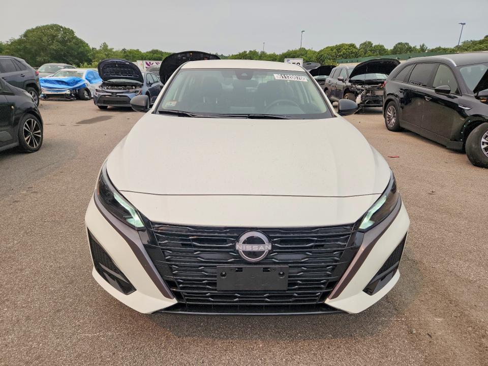 Продаж на аукціоні авто 2026 Nissan Altima, vin: 1N4BL4DW6TN343799, номер лоту: 61120076