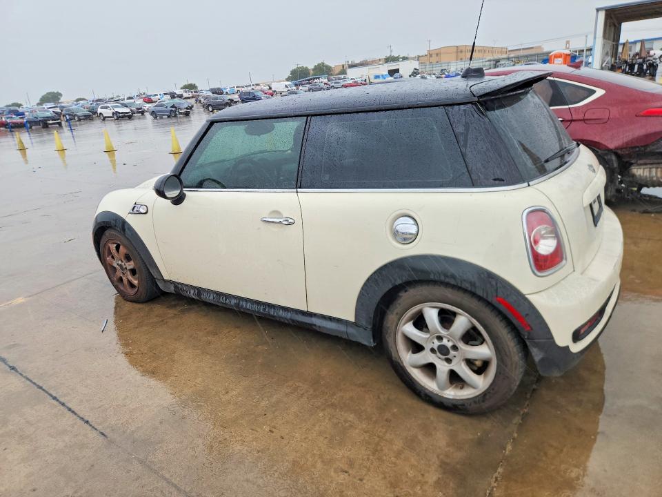 61001286 :رقم المزاد ، WMWSV3C55DT389741 vin ، 2013 Mini Cooper مزاد بيع