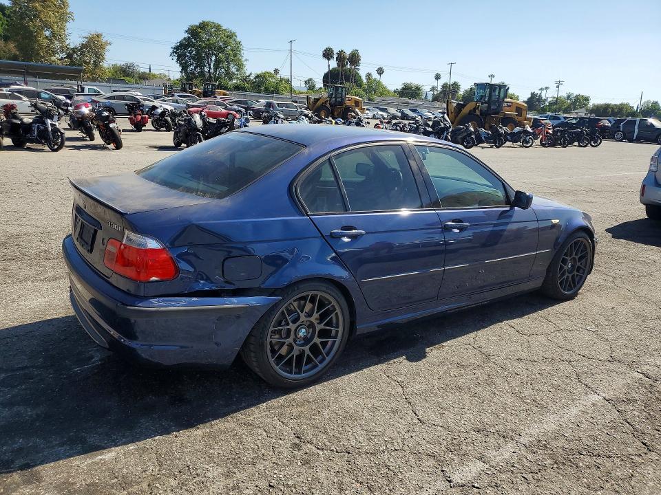 63233676 :رقم المزاد ، WBAEV53454KM06317 vin ، 2004 Bmw 330 مزاد بيع