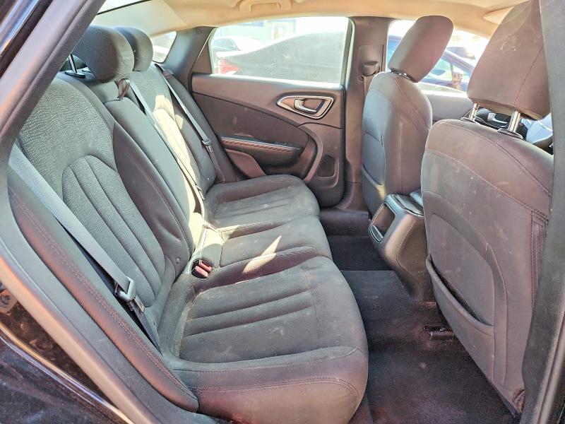 2015 Chrysler 200 მანქანა იყიდება აუქციონზე, vin: 1C3CCCAB3FN695743, აუქციონის ნომერი: 61351306