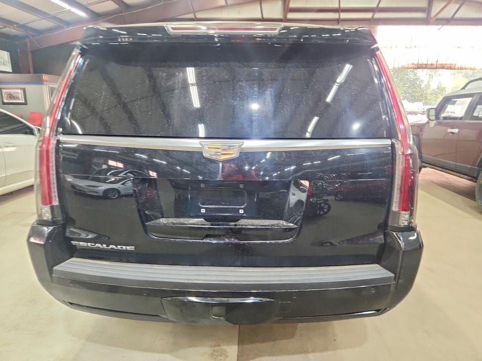 2015 Cadillac Escalade მანქანა იყიდება აუქციონზე, vin: 1GYS4SKJ9FR532618, აუქციონის ნომერი: 61401196