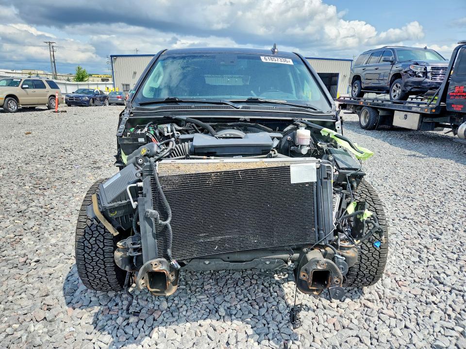 Aukcja sprzedaży 2018 Chevrolet Suburban, vin: 1GNSKHKC1JR271324, numer aukcji: 61857336