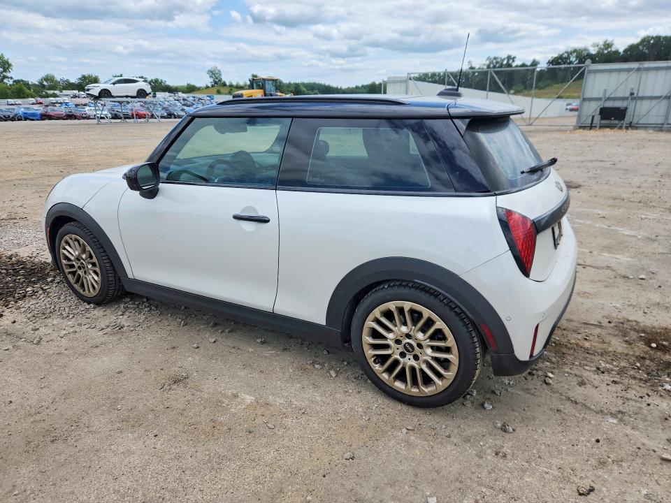 Продажа на аукционе авто 2025 Mini Cooper, vin: WMW13GD04S2W43602, номер лота: 61984556