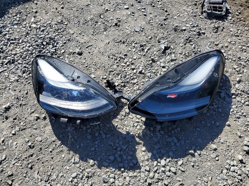 62534126 :رقم المزاد ، 5YJ3E1EB6NF204745 vin ، 2022 Tesla Model 3 مزاد بيع