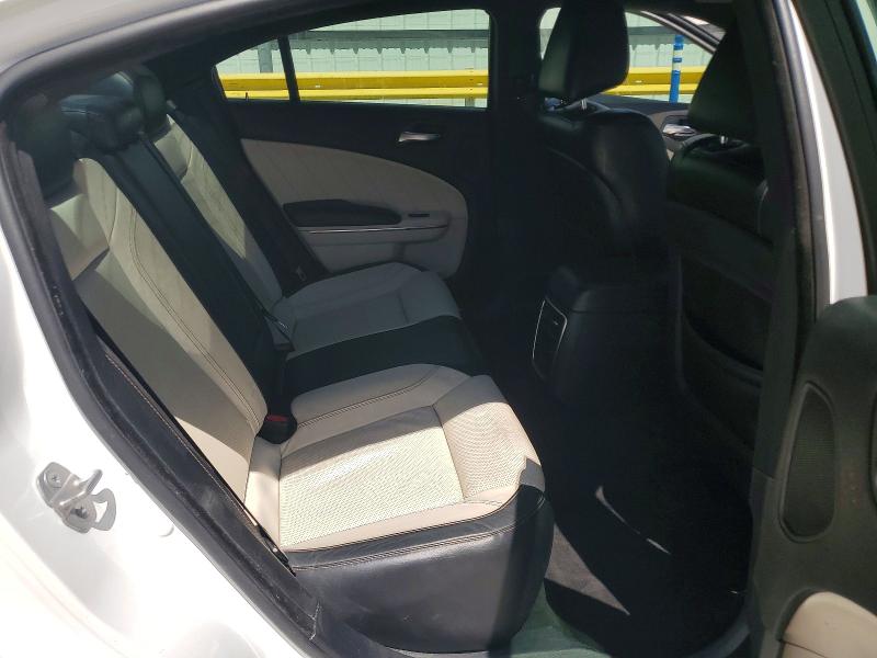 61189186 :رقم المزاد ، 2C3CDXJG8FH746095 vin ، 2015 Dodge Charger مزاد بيع