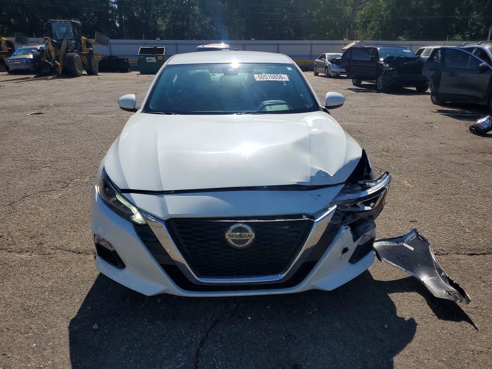 Продажа на аукционе авто 2022 Nissan Altima, vin: 1N4BL4DVXNN367579, номер лота: 60510856