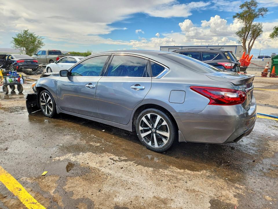 62630096 :رقم المزاد ، 1N4AL3AP6JC119640 vin ، 2018 Nissan Altima مزاد بيع