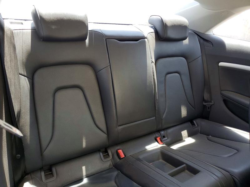 58490376 :رقم المزاد ، WAUCFAFR5BA041175 vin ، 2011 Audi A5 مزاد بيع