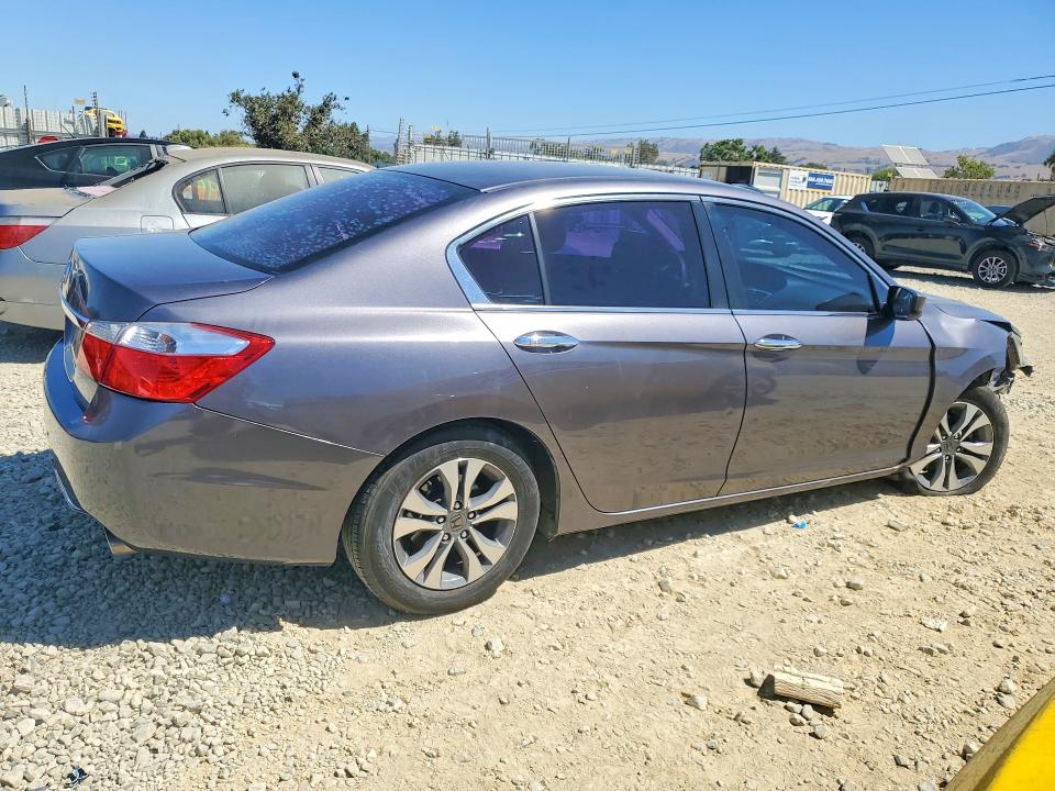 60483696 :رقم المزاد ، 1HGCR2F31FA187186 vin ، 2015 Honda Accord مزاد بيع