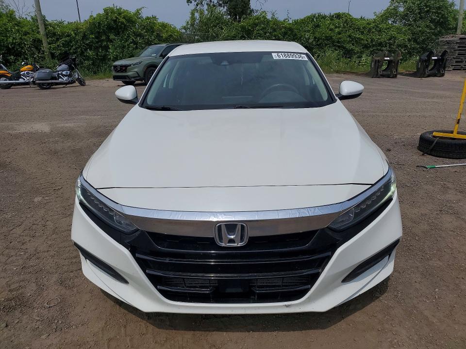 Продажа на аукционе авто 2018 Honda Accord, vin: 1HGCV1F18JA801258, номер лота: 61889936