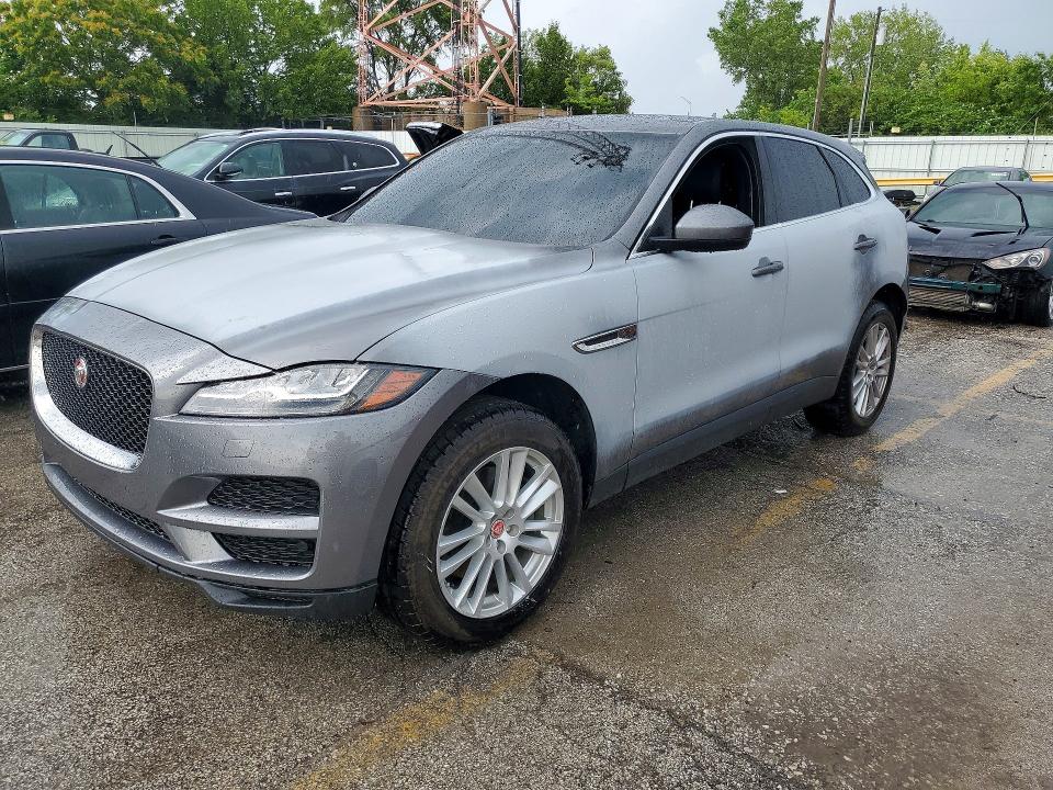 2017 Jaguar F-pace მანქანა იყიდება აუქციონზე, vin: SADCK2BVXHA059885, აუქციონის ნომერი: 59815386