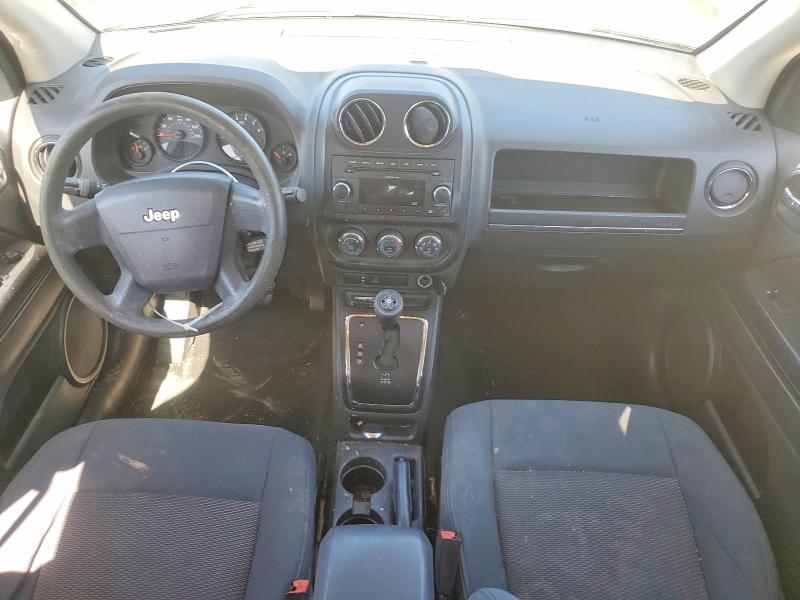 58488396 :رقم المزاد ، 1J4NT4FBXAD558391 vin ، 2010 Jeep Compass مزاد بيع