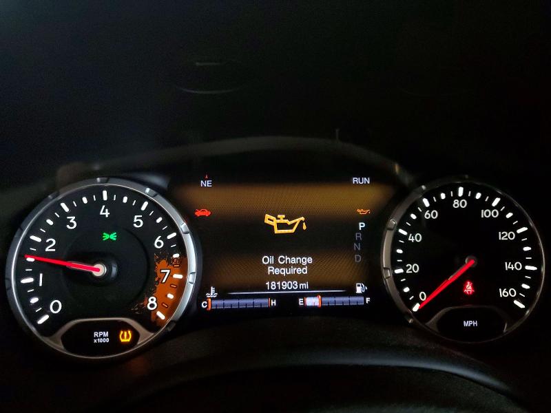 Продаж на аукціоні авто 2017 Jeep Renegade, vin: ZACCJBDBXHPF63757, номер лоту: 61174426