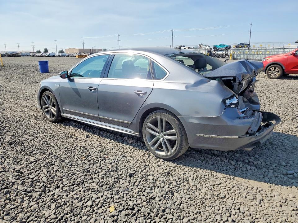 63494406 :رقم المزاد ، 1VWDT7A36HC068756 vin ، 2017 Volkswagen Passat مزاد بيع