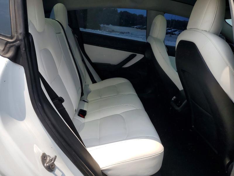 61046616 :رقم المزاد ، 5YJ3E1EB4KF487321 vin ، 2019 Tesla Model 3 مزاد بيع