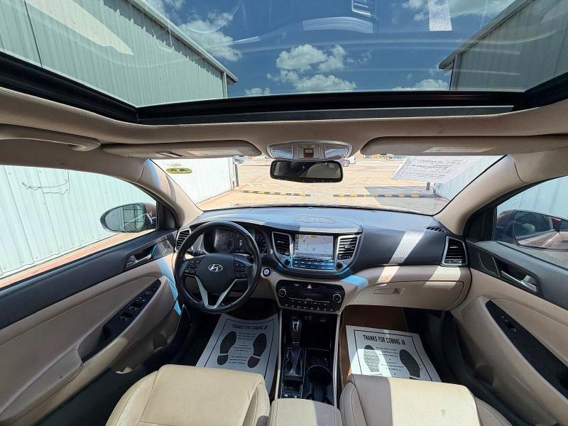 2016 Hyundai Tucson მანქანა იყიდება აუქციონზე, vin: KM8J33A29GU142357, აუქციონის ნომერი: 62539006