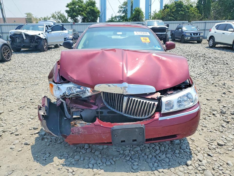 Продаж на аукціоні авто 1999 Lincoln Town Car, vin: 1LNHM82W8XY675402, номер лоту: 61745696