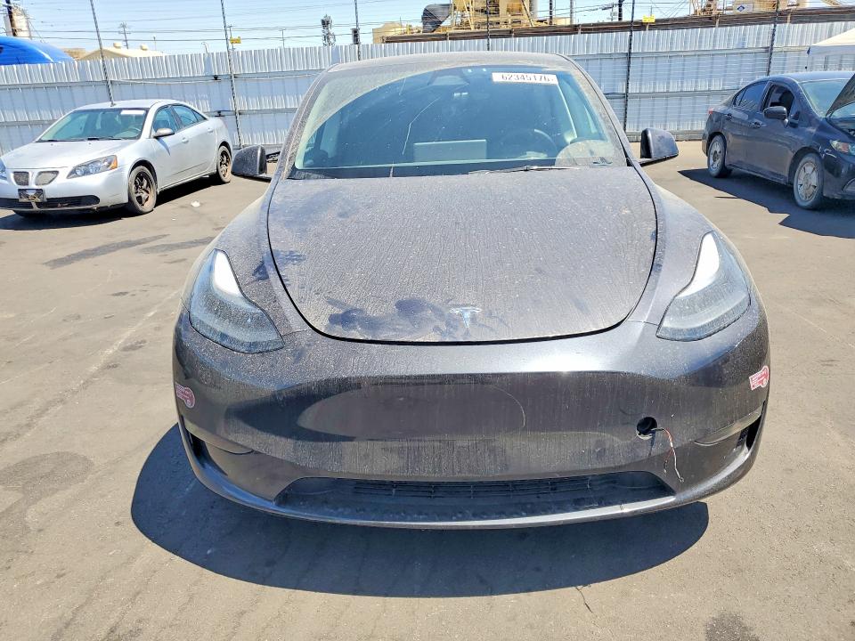 Продажа на аукционе авто 2024 Tesla Model Y, vin: 7SAYGDEE9RF081804, номер лота: 62345176