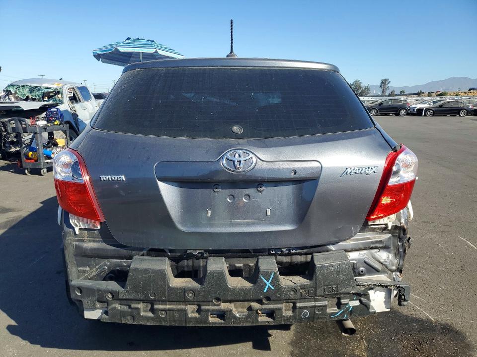 60220026 :رقم المزاد ، 2T1KU4EE3AC419119 vin ، 2010 Toyota Matrix مزاد بيع