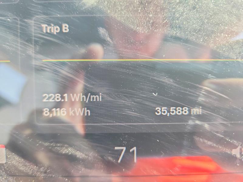 60371406 :رقم المزاد ، 5YJ3E1EA1SF996645 vin ، 2025 Tesla Model 3 مزاد بيع