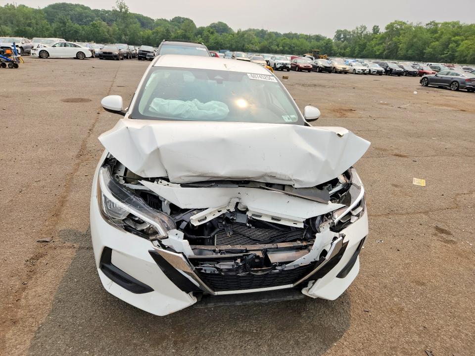 60745256 :رقم المزاد ، 3N1AB8CV3MY222857 vin ، 2021 Nissan Sentra مزاد بيع