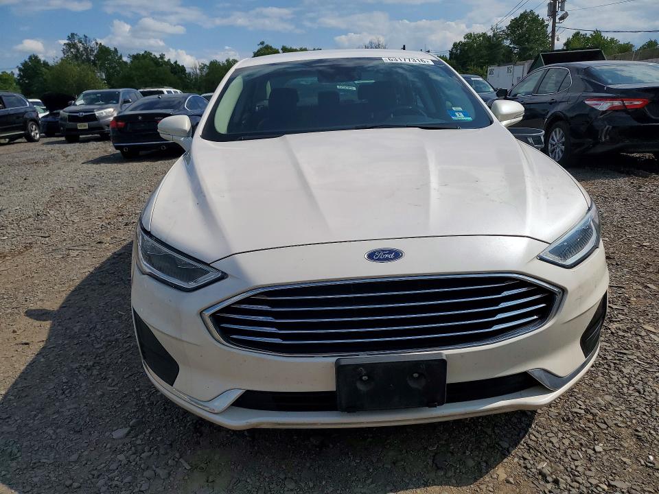 63177316 :رقم المزاد ، 3FA6P0CDXLR101545 vin ، 2020 Ford Fusion مزاد بيع