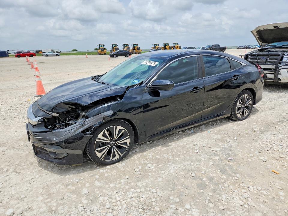 61370416 :رقم المزاد ، 19XFC1F30HE024164 vin ، 2017 Honda Civic مزاد بيع