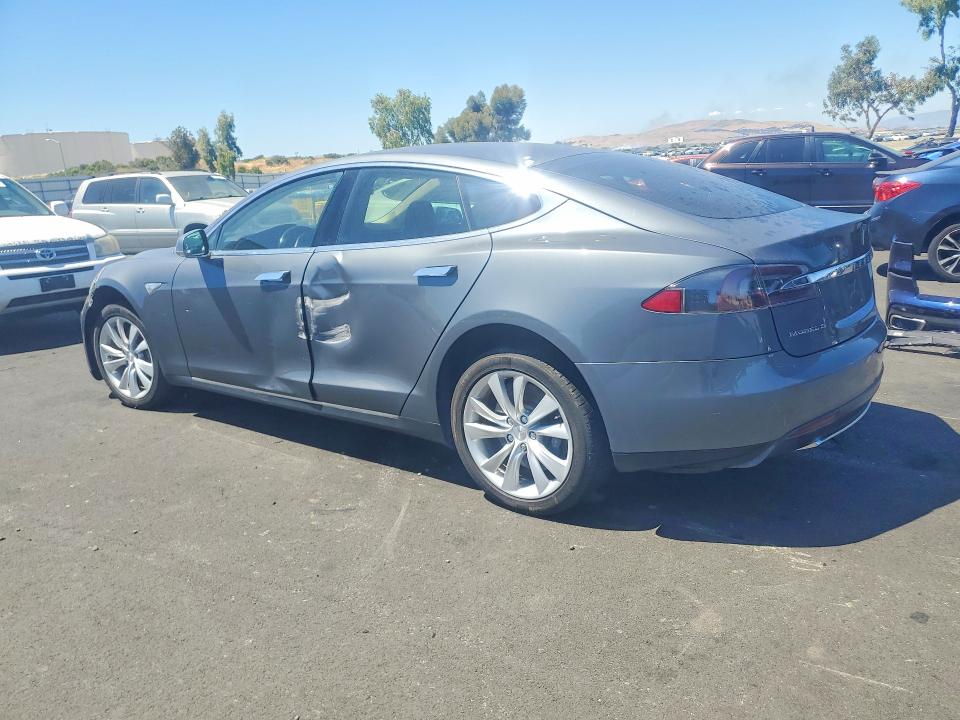 61051146 :رقم المزاد ، 5YJSA1H16EFP37446 vin ، 2014 Tesla Model S مزاد بيع