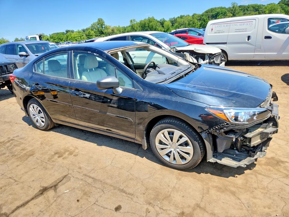 62452326 :رقم المزاد ، 4S3GKAA68J3621438 vin ، 2018 Subaru Impreza مزاد بيع