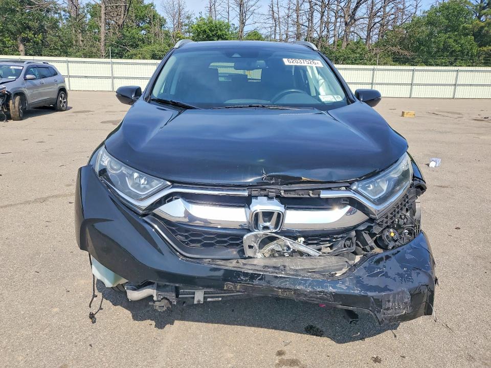 62037526 :رقم المزاد ، 7FARW2H86KE040846 vin ، 2019 Honda Cr-v مزاد بيع