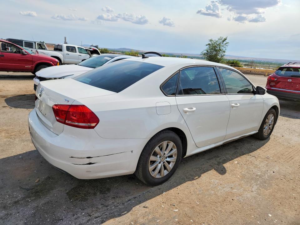 59343376 :رقم المزاد ، 1VWAT7A30EC084840 vin ، 2014 Volkswagen Passat مزاد بيع