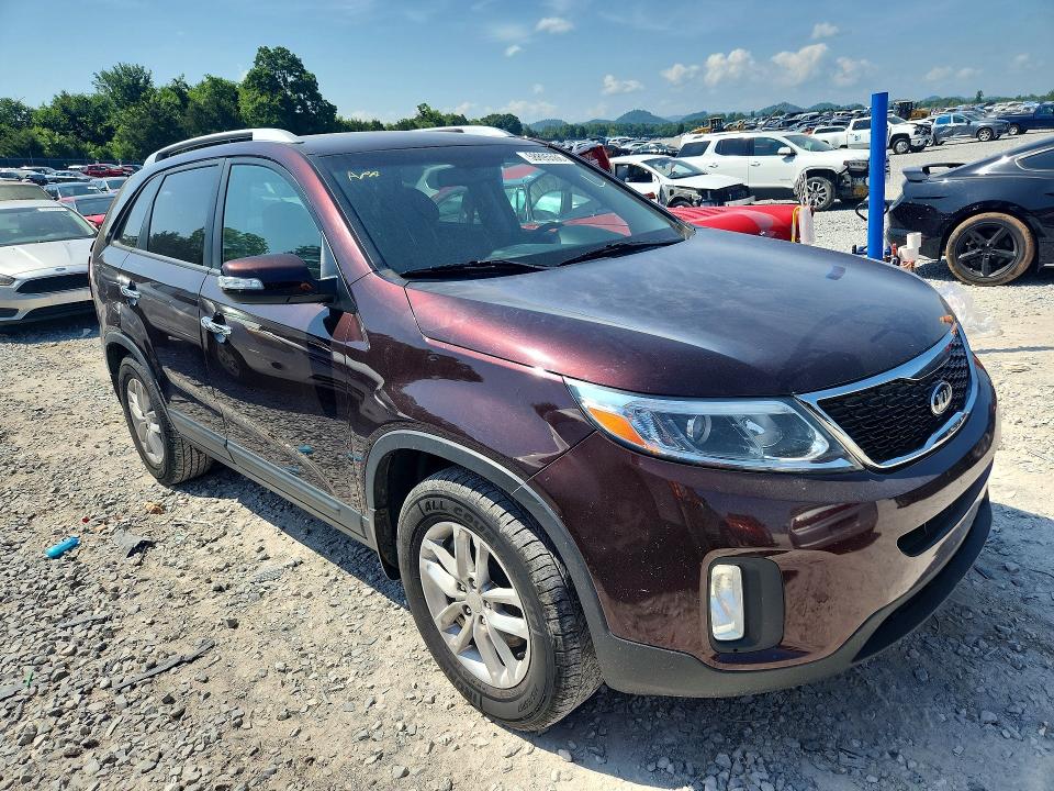 2015 Kia Sorento მანქანა იყიდება აუქციონზე, vin: 5XYKT4A68FG658923, აუქციონის ნომერი: 58895566