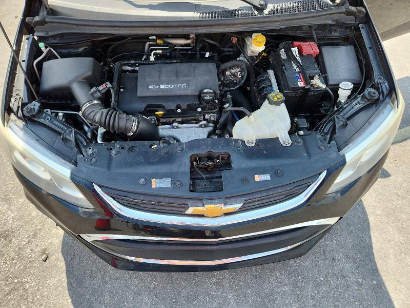 63054676 :رقم المزاد ، 1G1JF5SB0J4107759 vin ، 2018 Chevrolet Sonic مزاد بيع