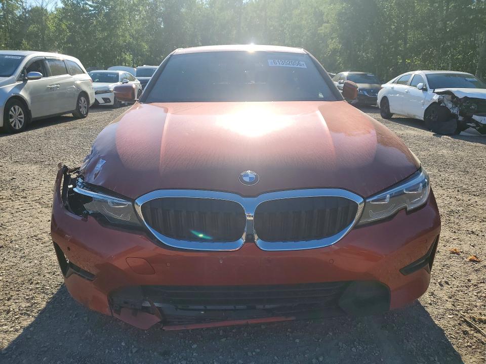 61352056 :رقم المزاد ، 3MW5P9J03M8B50262 vin ، 2021 Bmw 330xe مزاد بيع