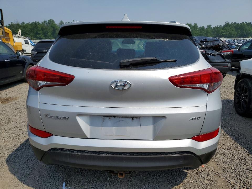 61220156 :رقم المزاد ، KM8J3CA47JU831533 vin ، 2018 Hyundai Tucson مزاد بيع
