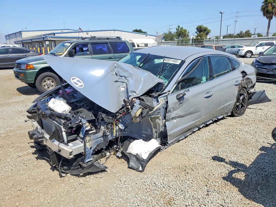 2026 Hyundai Sonata მანქანა იყიდება აუქციონზე, vin: KMHL64JAXTA561357, აუქციონის ნომერი: 60801466