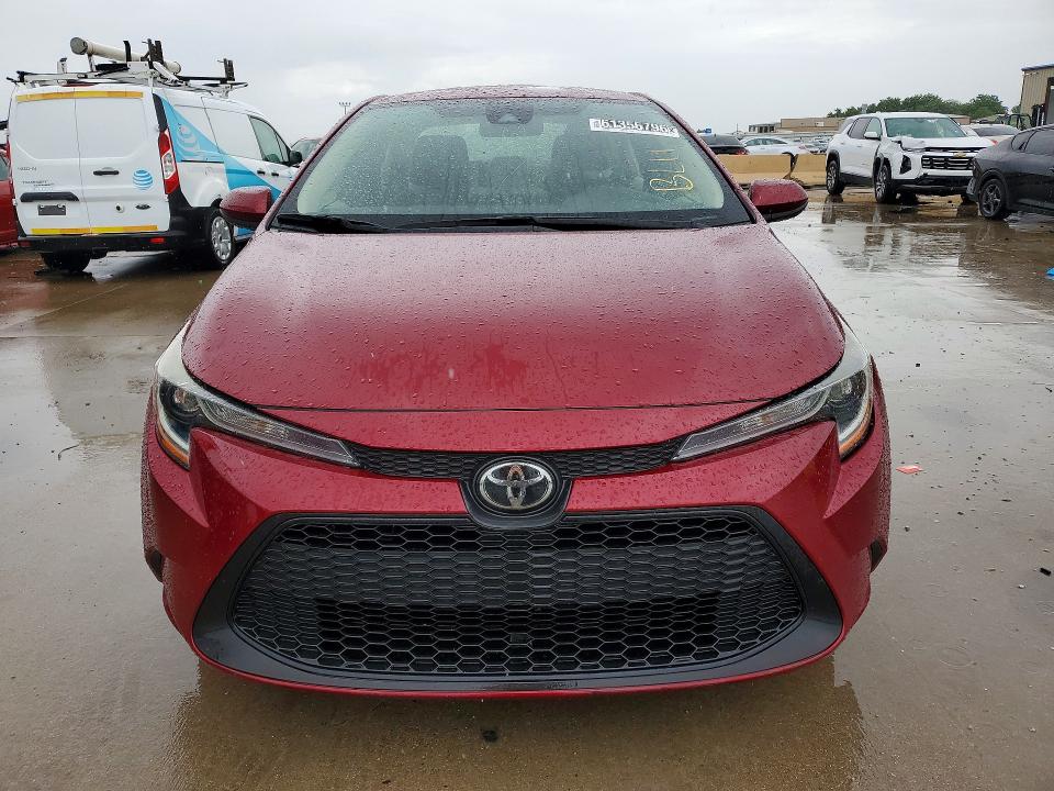 61356796 :رقم المزاد ، 5YFEPMAEXNP359324 vin ، 2022 Toyota Corolla مزاد بيع