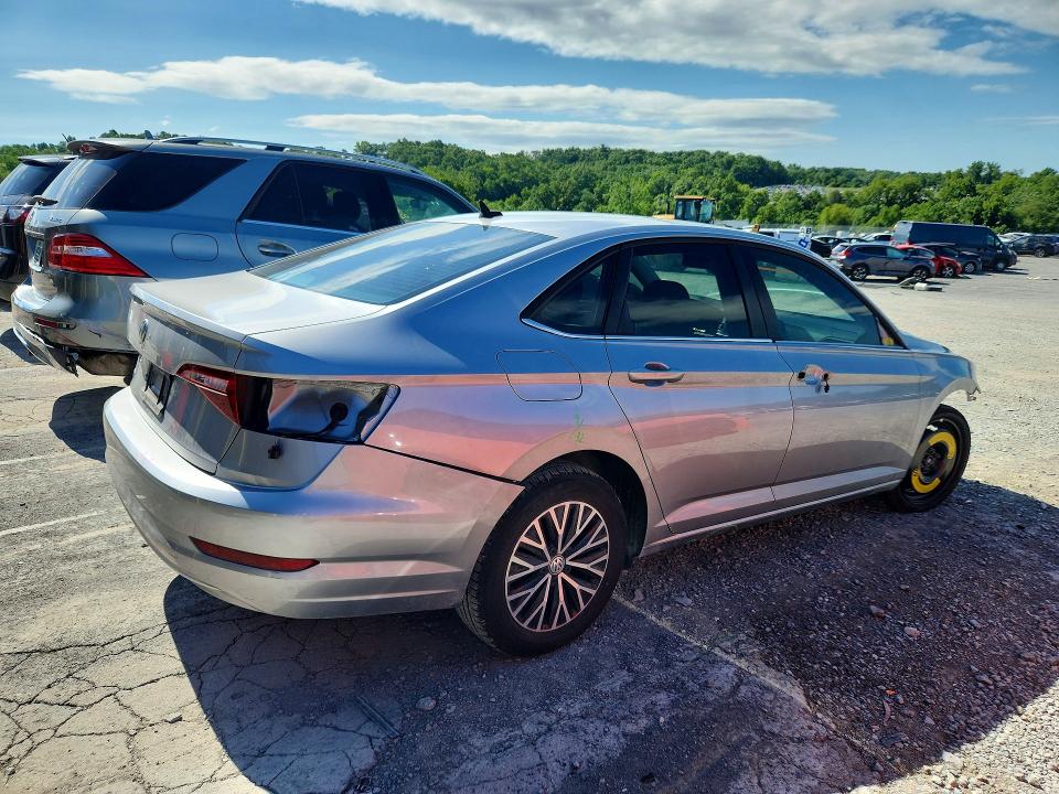 62863196 :رقم المزاد ، 3VWC57BU3MM079493 vin ، 2021 Volkswagen Jetta مزاد بيع